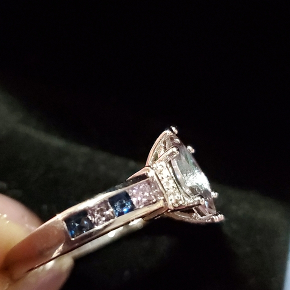 MYSTIC TOPAZ RING - Picture 6 of 8